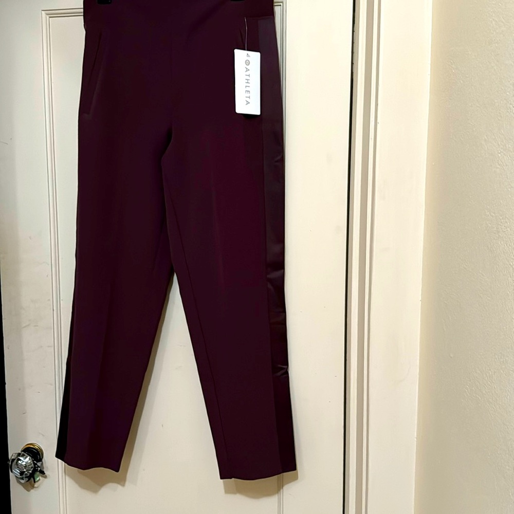 Athleta Endless Satin Side Stripe Pant, maroon, size 6, NWT.